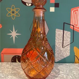 Vintage peach pressed glass wine decanter with stopper rare 11.5” bohemian
